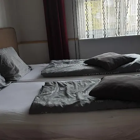 Sewdien's Beverwaard Apartment