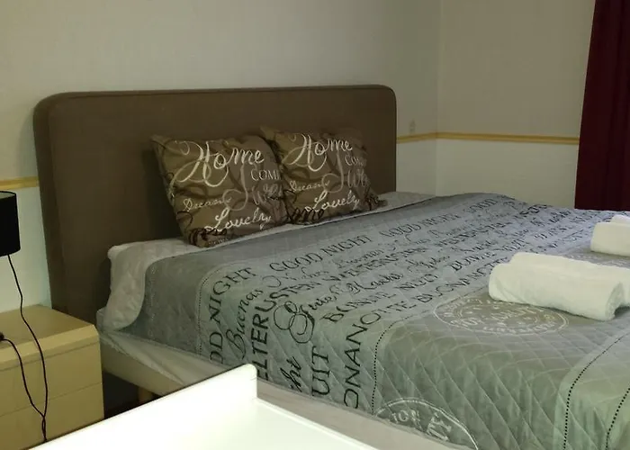 Sewdien's Beverwaard Apartment Rotterdam