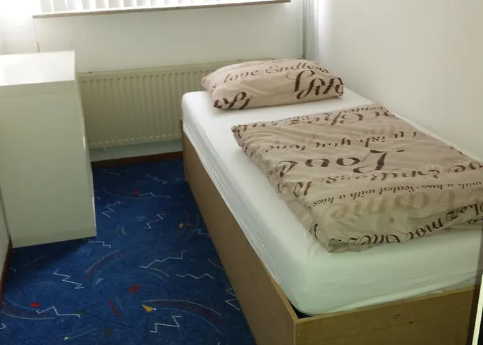 Sewdien's Beverwaard Apartment *