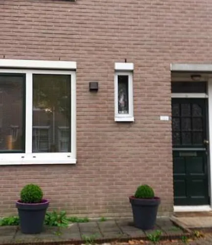 Sewdien's Beverwaard Apartment