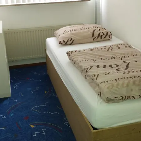 Sewdien's Beverwaard Apartment *