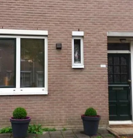 Sewdien's Beverwaard Apartment